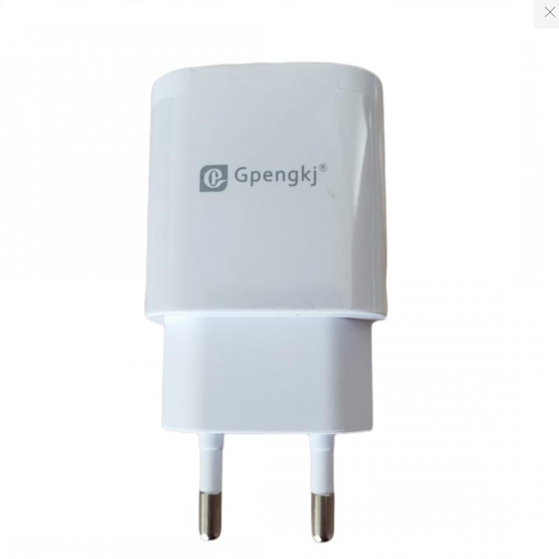 Adaptor USB universal incarcator 5V / 2.4A
